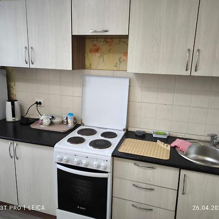 Уютная Квартира Комфорт Класса74 Astaná Exterior foto